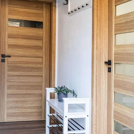 Nora Apartman *